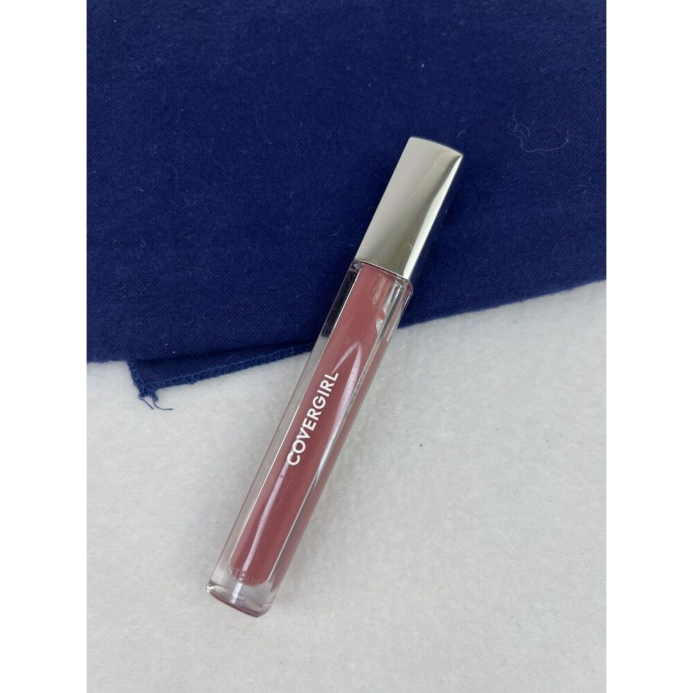 COVERGIRL Colorlicious‎ Lip Gloss 710 BERRYLICIOUS unsealed NWOB